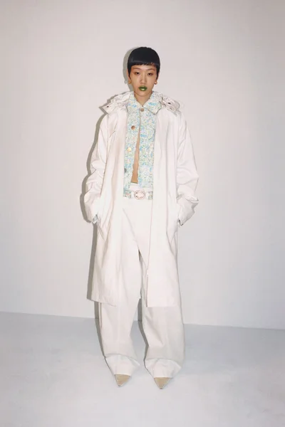 Look 48